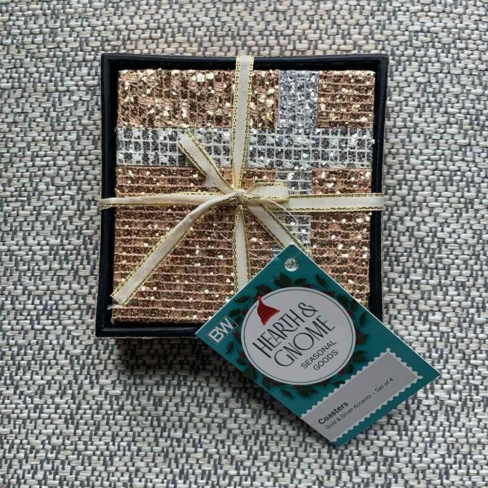 Sparkly coasters set of 4 NWT